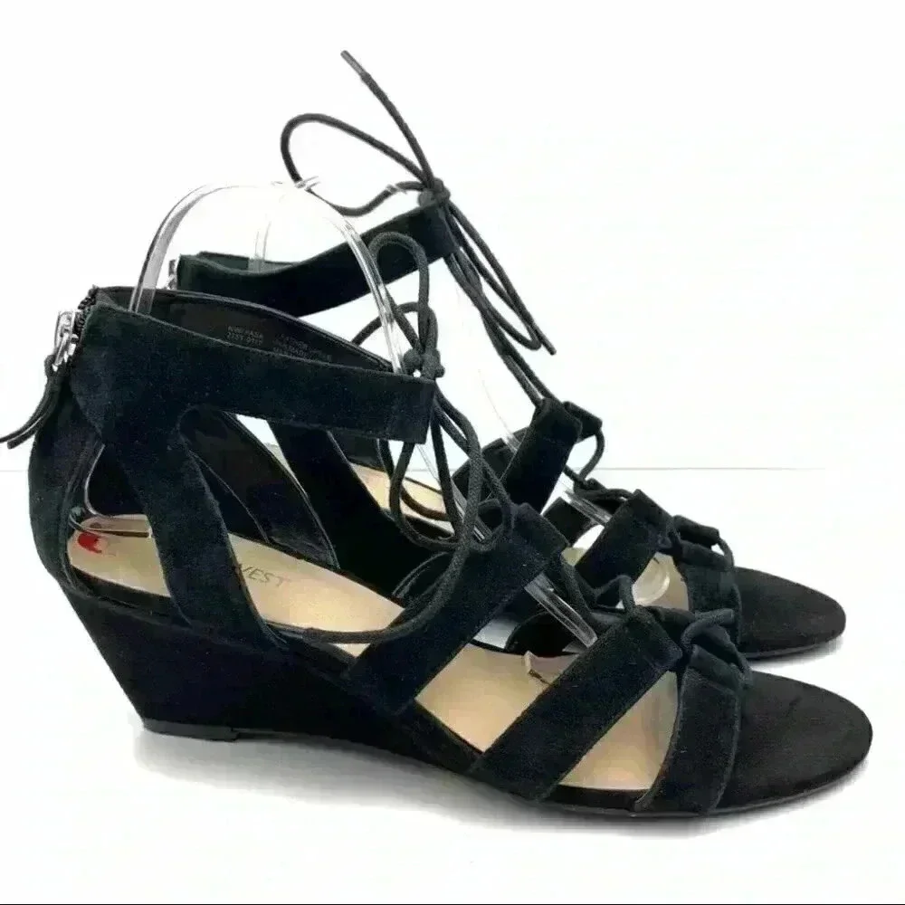 Nine West Pasa heels size 10 black suede wedges